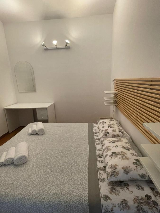 Ferienwohnung Cleo Rosa Ancona Exterior foto